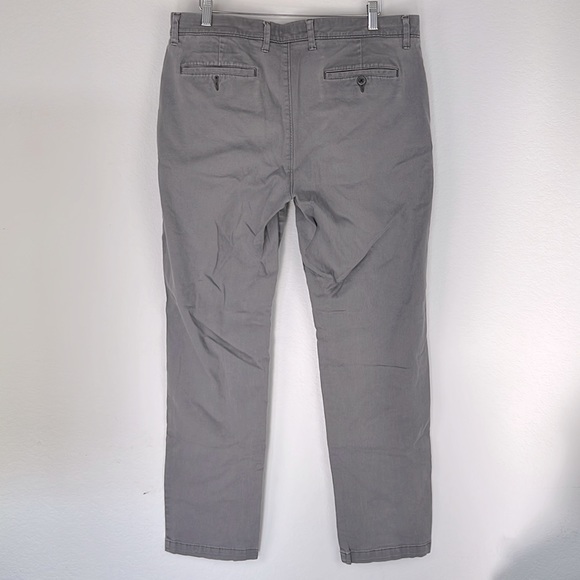 Amazon Essentials Men's Slim Jeans Gray Grey Office or Casual Size 36W 34L - Picture 5 of 5